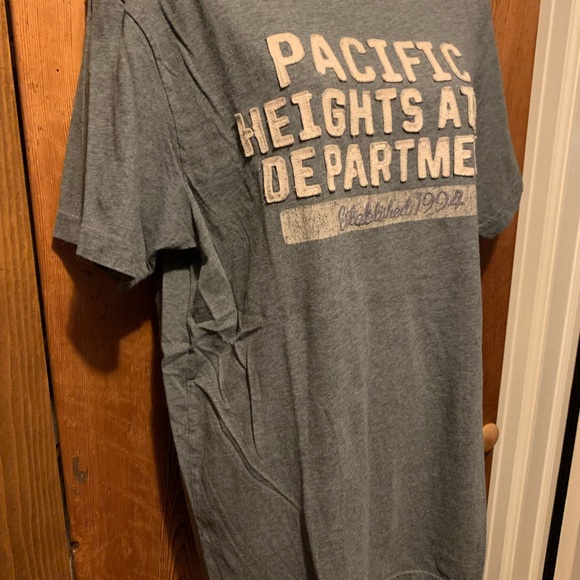 Vintage Old Navy Graphic Tee - Picture 3 of 7